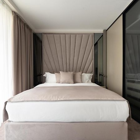New Belgrade Premium Hotel Экстерьер фото