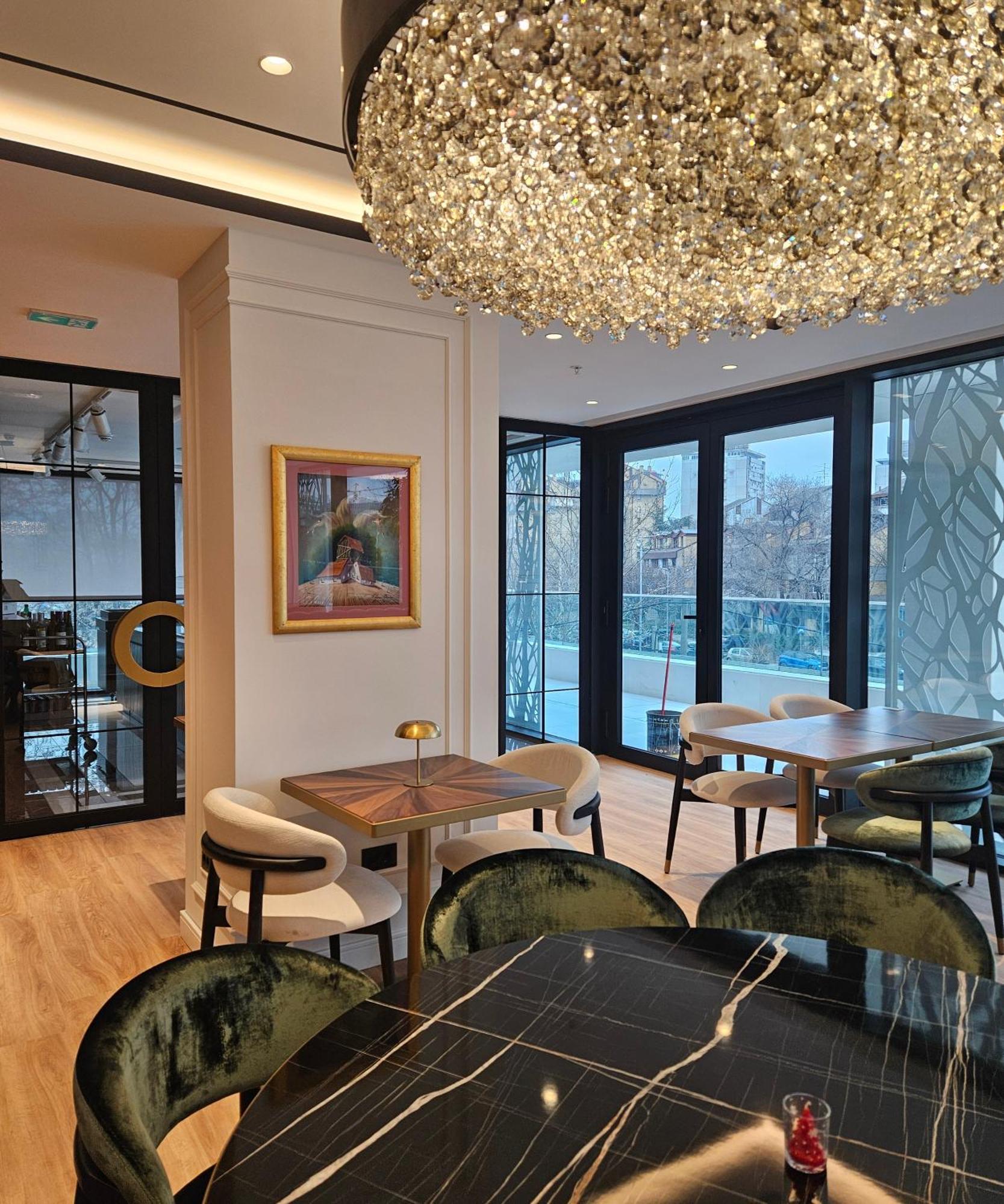 New Belgrade Premium Hotel Экстерьер фото