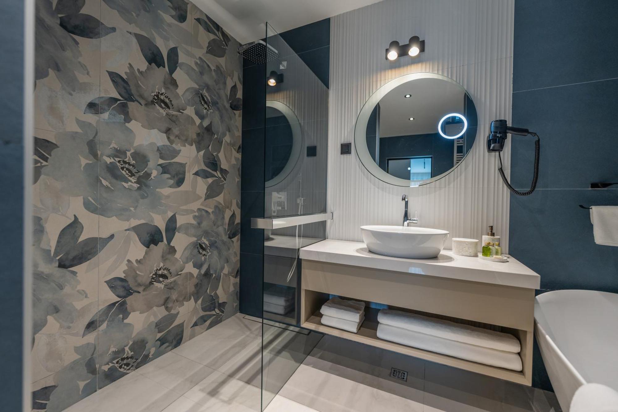 New Belgrade Premium Hotel Экстерьер фото